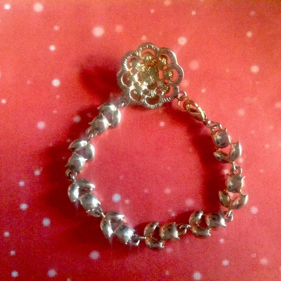 Vintage Faux Pearl, Rhinestone & Moonstone Link Bracelet for the Smaller Wrist - Picture 3 of 6